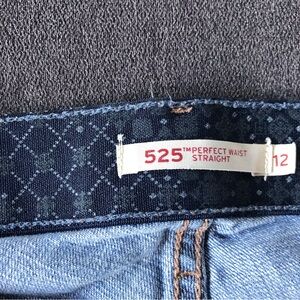 Levi's 525 Perfect Waist Straight Jeans